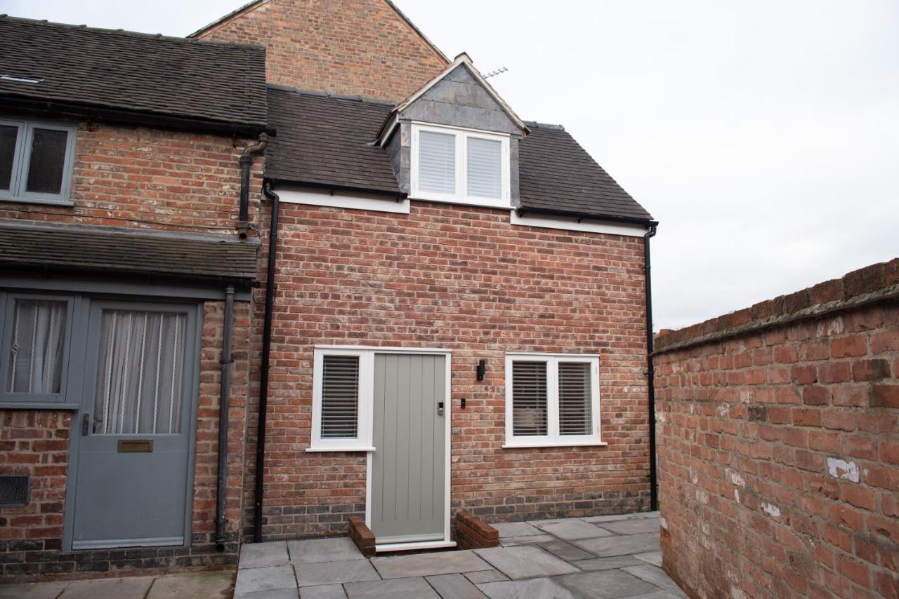 Villa Modern Finish To A Historic Brewers House, Derby Exterior foto